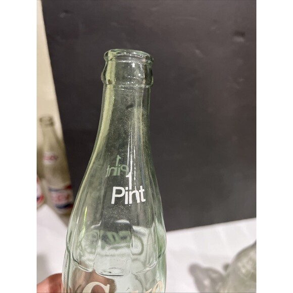 LOT WA Soda Bottles 7UP Coke-Cola Royal Crown Cola Vintage - Picture 5 of 16